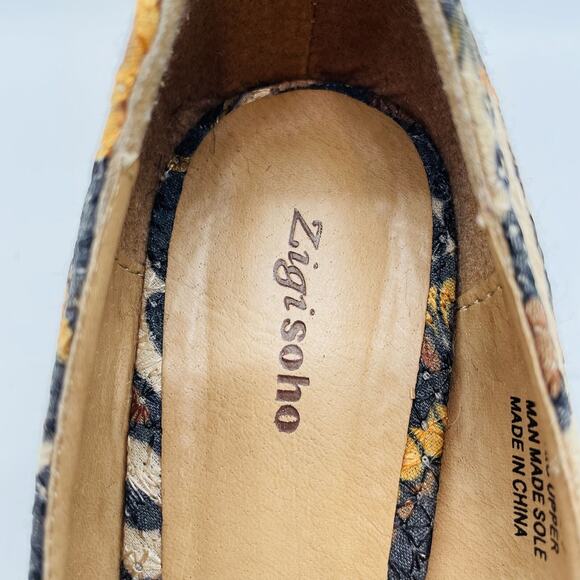 ZIGI Soho Women's Multicolor Peacock Design Slip On Wedge Pump Heels Size 7 - Picture 8 of 9